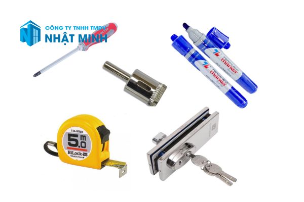 Chuẩn Bị Dụng Cụ và Phụ Kiện