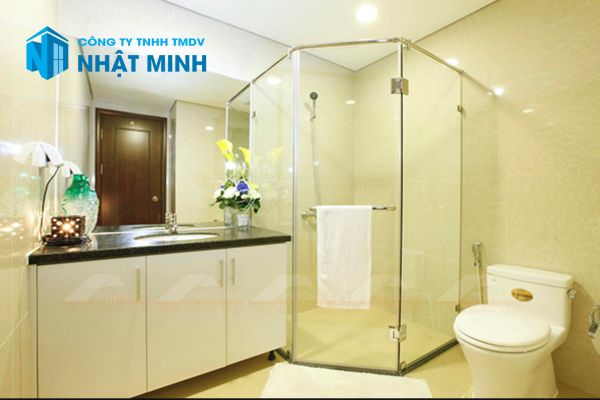 Phòng Tắm Kính Vát Góc 90°/135°