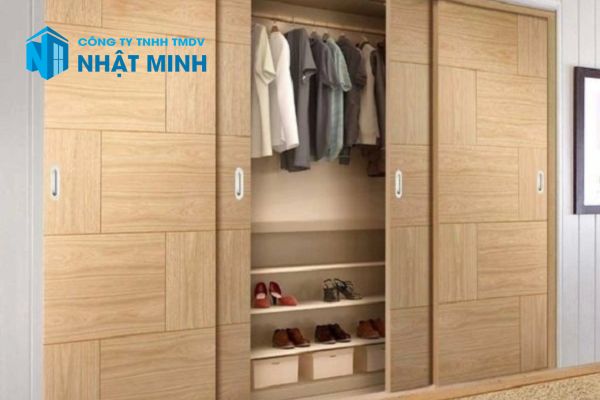 Tủ Quần Áo Nhôm Kính Giả Gỗ